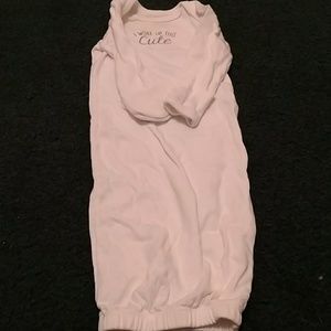 One size nightgown with cuffs